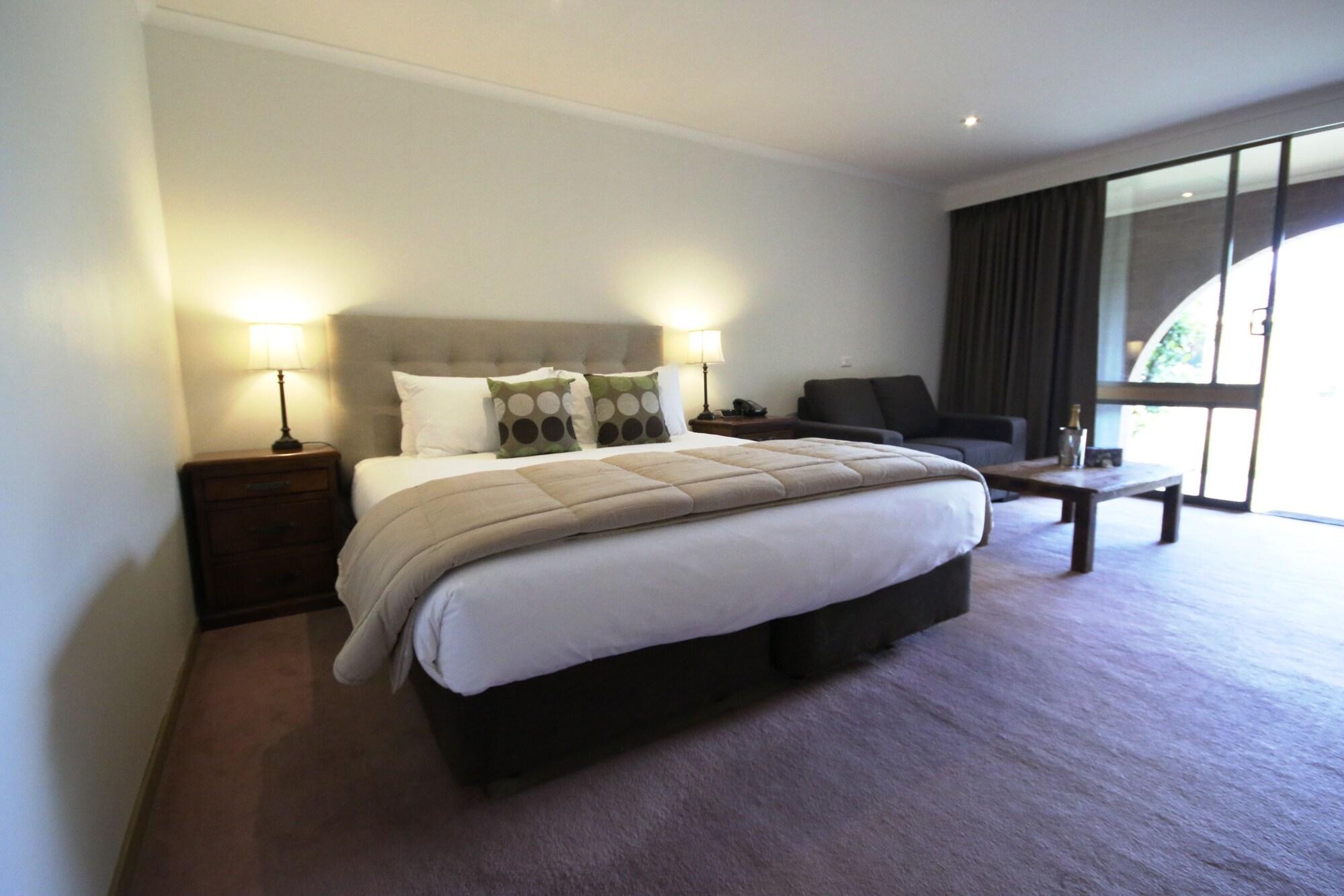 Bell Tower Inn Ballarat Bagian luar foto